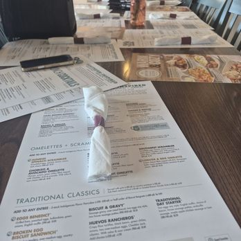 Another Broken Egg Cafe - Table setting - Breakfast & Brunch Near Me - Elkridge, Maryland
