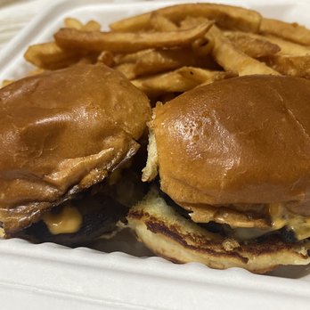 HI Sliders - Bacon jam sliders - Food Trucks Near Me - Mililani, Hawaii
