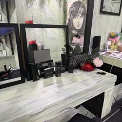 Maksou Dry Cut - Make up services provided. Please come in and let's make you beautiful