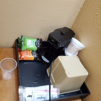 Bryce Canyon Resort - Coffee maker is dirty. Didnt do a close up. And water bottles are gone. Says it's included but guess not. - Resorts Near Me - Bryce Canyon, Utah Bryce Canyon Resort - Coffee maker is dirty. Didnt do a close up. And water bottles are gone. Says it's included but guess not. - Resorts Near Me - Bryce Canyon, Utah