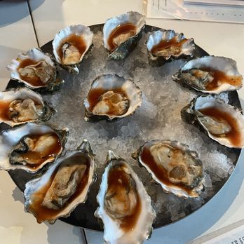 Glass Box San Diego - oysters - Seafood Near Me - San Diego, California Glass Box San Diego - oysters - Seafood Near Me - San Diego, California