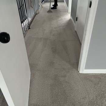 Carpet Pro Clean - Hallways that shine, every time - Carpet Cleaning Near Me - Baltimore, Maryland
