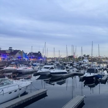 Yard House - Bars Near Me - Long Beach, California