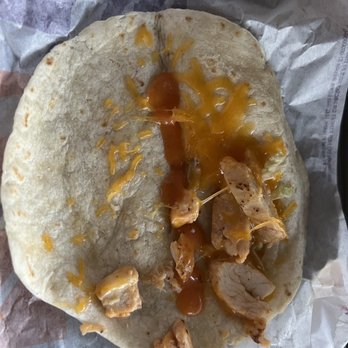 Taco Bell - Doesn't even cover bottom of taco 3rd straight visit like this tacos el Diego I wish you were open past 7 - Fast Food Near Me - Kenosha, Wisconsin Taco Bell - Doesn't even cover bottom of taco 3rd straight visit like this tacos el Diego I wish you were open past 7 - Fast Food Near Me - Kenosha, Wisconsin