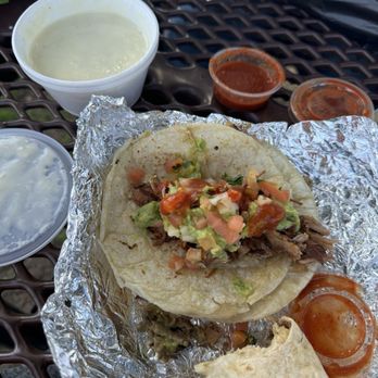 Oscars Taco Shop - Carnitas tacos and carne Asada burritos with chips and cheese dip - Breakfast & Brunch Near Me - Athens, Alabama Oscars Taco Shop - Carnitas tacos and carne Asada burritos with chips and cheese dip - Breakfast & Brunch Near Me - Athens, Alabama