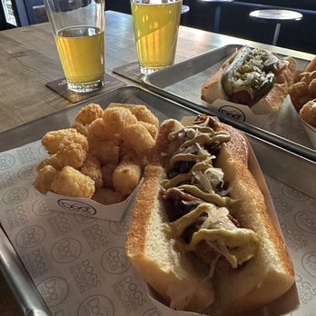 Dog Haus Biergarten - Lincoln Park - DAS BRAT, Tater Tots - Burgers Near Me - Chicago, Illinois Dog Haus Biergarten - Lincoln Park - DAS BRAT, Tater Tots - Burgers Near Me - Chicago, Illinois