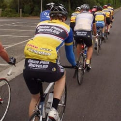 Gran Prix Bicycles - The Saturday social ride group - Beach Rd