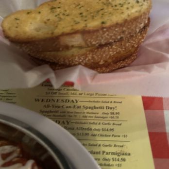 Pizza D'Oro - Garlic Garlic Bread (2 Pcs.) - Pizza Near Me - Costa Mesa, California