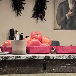 Celso y Manolo - Beautiful tomatoes on the counter - fabulous fresh delicious tomatoes!