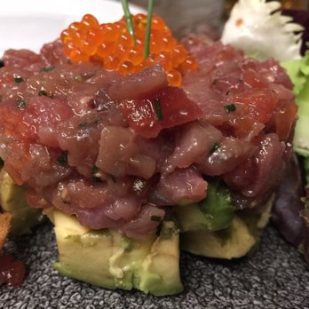 La Bona Sort - Tuna tartar - Tapas Bars Near Me - Barcelona, B La Bona Sort - Tuna tartar - Tapas Bars Near Me - Barcelona, B