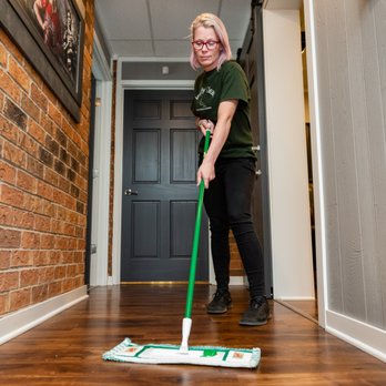 Vividly Clean - Home Cleaning Near Me - Minneapolis, Minnesota Vividly Clean - Home Cleaning Near Me - Minneapolis, Minnesota