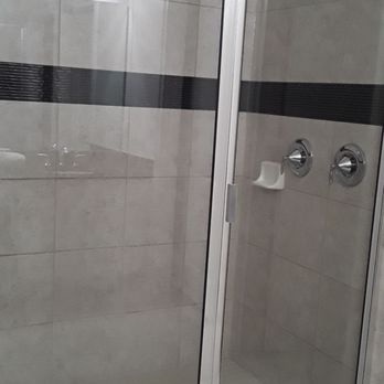 Luxury At Solterra Resort - Shower big enough for a party:-D - Vacation Rentals Near Me - Davenport, Florida