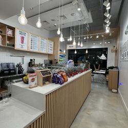 Pure Green - Shots of the restaurant !!