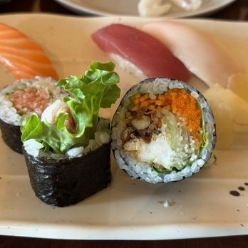 Sushi Kushi Too - Rolls - Sushi Bars Near Me - Highland Park, Illinois Sushi Kushi Too - Rolls - Sushi Bars Near Me - Highland Park, Illinois