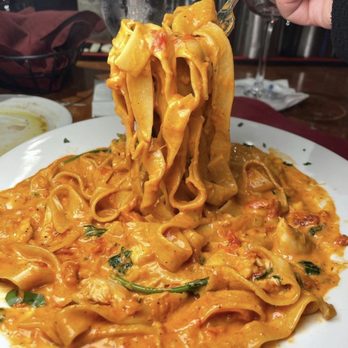 La Scala - Fettuccine Samantha - Italian Near Me - Baltimore, Maryland