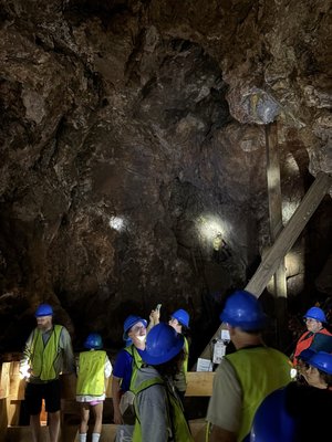 Queen Mine Tour by null