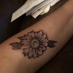 White Mountain Tattoo and Body Piercing Studio