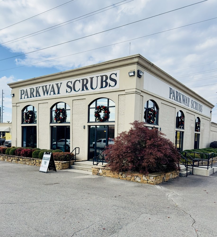 PARKWAY SCRUBS Updated August 2024 27 Photos 2006 Memorial Pkwy