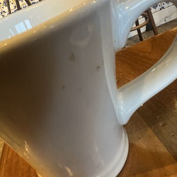 Urth Caffé - Orange - Unwashed coffee cup - Coffee & Tea Near Me - Orange, California Urth Caffé - Orange - Unwashed coffee cup - Coffee & Tea Near Me - Orange, California
