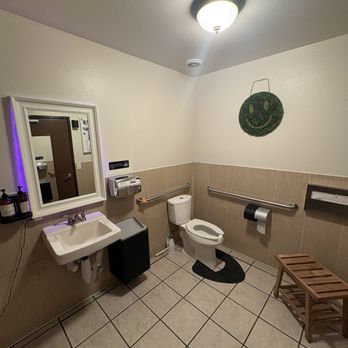 Xulo Coffee Bar - Nice clean bathroom - Coffee & Tea Near Me - Elk Grove, California