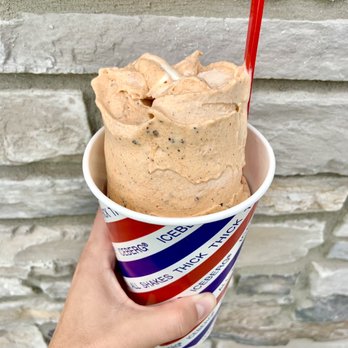 Iceberg Drive Inn - Pumpkin Oreo mini shake - Ice Cream & Frozen Yogurt Near Me - Pleasant Grove, Utah Iceberg Drive Inn - Pumpkin Oreo mini shake - Ice Cream & Frozen Yogurt Near Me - Pleasant Grove, Utah