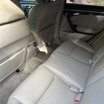 Paco's Custom Upholstery - Back seat after photo - Furniture Reupholstery Near Me - Roseville, California Paco's Custom Upholstery - Back seat after photo - Furniture Reupholstery Near Me - Roseville, California