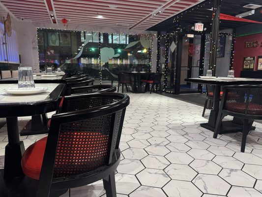 Lao Sze Chuan (Grant Park) by null