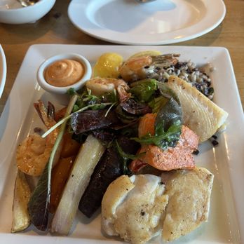 Scoma's Restaurant - Mixed Grill - Seafood Near Me - San Francisco, California Scoma's Restaurant - Mixed Grill - Seafood Near Me - San Francisco, California