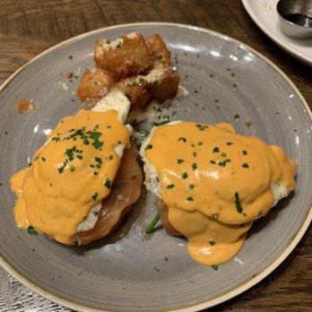 Alta Strada - Smoked Salmon Benedict - Italian Near Me - Fairfax, Virginia Alta Strada - Smoked Salmon Benedict - Italian Near Me - Fairfax, Virginia
