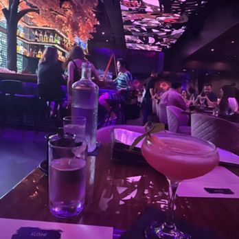 Ten Sushi - Sushi Bars Near Me - Houston, Texas