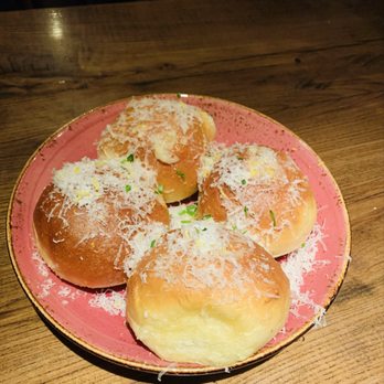 The Overpass Merchant - Sourdough rolls - Gastropubs Near Me - Baton Rouge, Louisiana