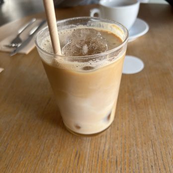 Federal Café - Iced vanilla latte - Breakfast & Brunch Near Me - Madrid, M Federal Café - Iced vanilla latte - Breakfast & Brunch Near Me - Madrid, M