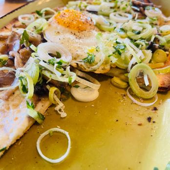 The Front Yard - Wild Mushroom Flatbread* - Breakfast & Brunch Near Me - North Hollywood, California