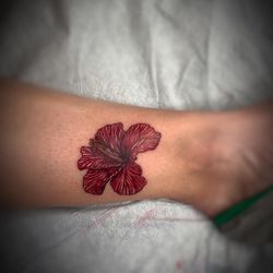 Bee Inked Tattoo