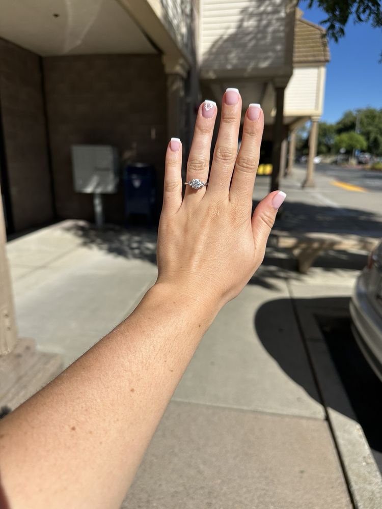 KD NAILS AND SPA Updated October 2024 6107 Horseshoe Bar Rd, Loomis, California Nail