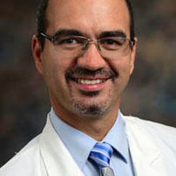 Marino Parra - Dr. J. Marino Parra.
El Médico de los hispanos en Saint Louis, MO.
Soy tu médico y el de tu familia.