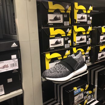 Adidas - Shoe Stores Near Me - Portland, Oregon