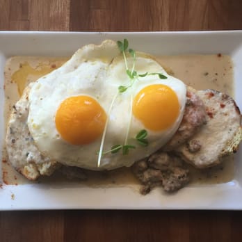 Prep & Pastry - Biscuits and gravy with 2 eggs sunny side up! - Breakfast & Brunch Near Me - Tucson, Arizona Prep & Pastry - Biscuits and gravy with 2 eggs sunny side up! - Breakfast & Brunch Near Me - Tucson, Arizona