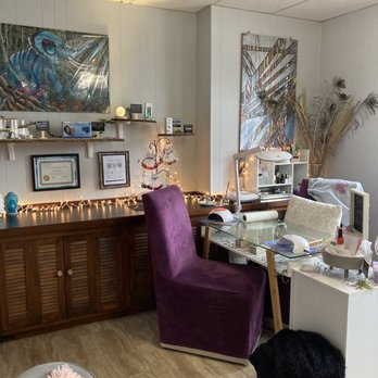 Azecata - Manicure station - Nail Salons Near Me - Rochester, New York