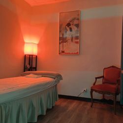 W Massage