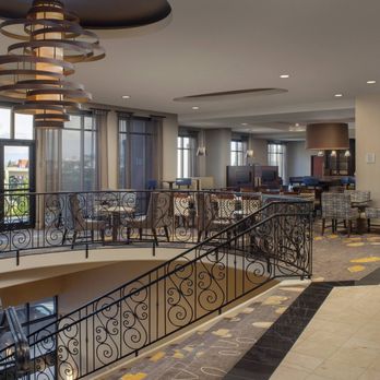 Courtyard by Marriott Tacoma Downtown - Hotels Near Me - Tacoma, Washington