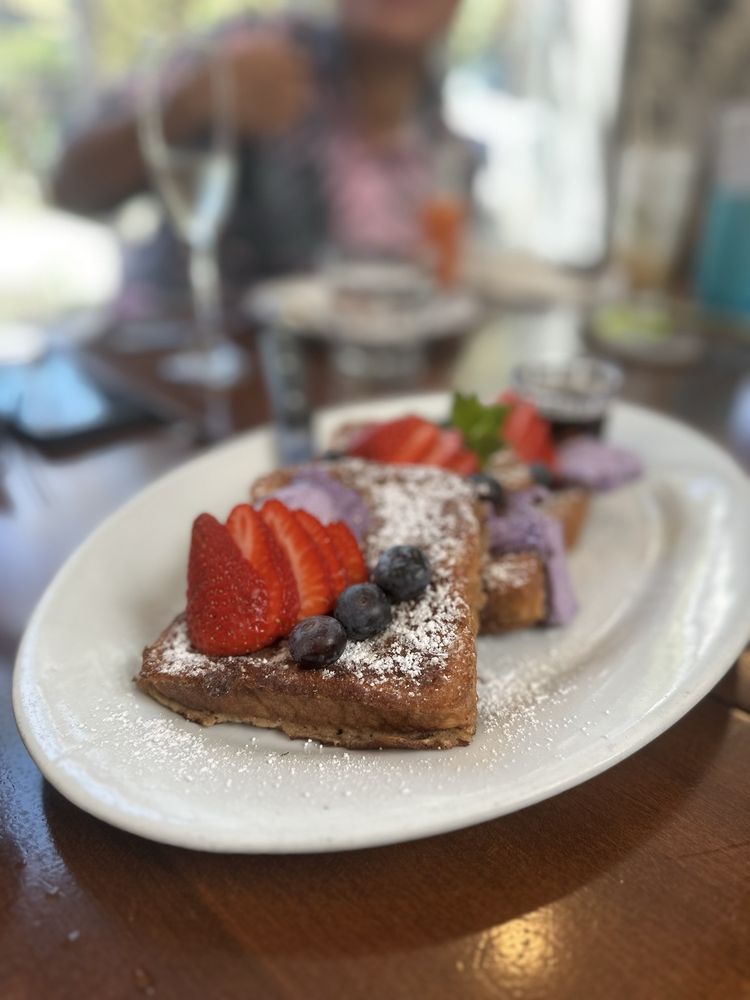 Social spots from FOB Kitchen