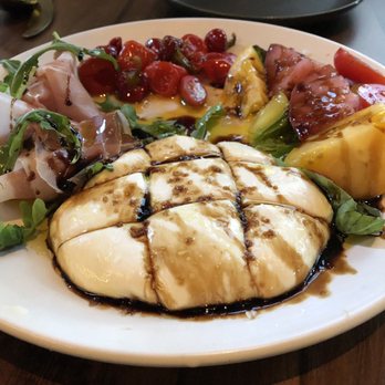 Giulia - Table-side mozzarella (finished product)-YUM! - American Near Me - Minneapolis, Minnesota