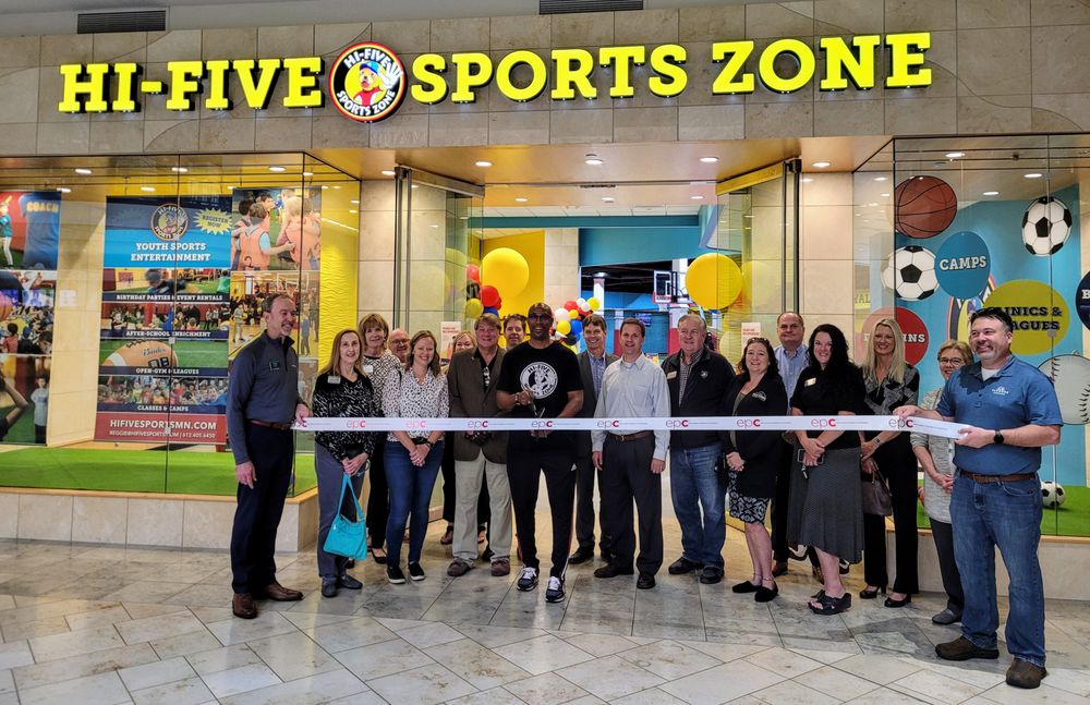 Hi-Five Sports Zone - Eden Prairie Logo