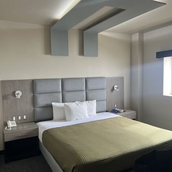Hotel Jatay - Really clean and nice room. Surpassed my expectations. El cuarto está muy limpio and agradable. Sobrepasó mis expectativas. - Hotels Near Me - Tijuana, BCN Hotel Jatay - Really clean and nice room. Surpassed my expectations. El cuarto está muy limpio and agradable. Sobrepasó mis expectativas. - Hotels Near Me - Tijuana, BCN