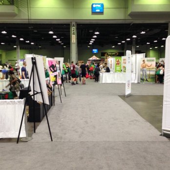 Duke Energy Convention Center - Main event hall, looking into lower height side space. - Venues & Event Spaces Near Me - Cincinnati, Ohio