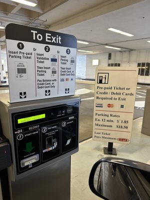 Taipei Economic & Cultural Office in Los Angeles by null