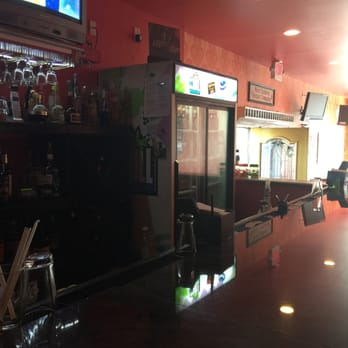 Lovellee's Pizzeria - Bar area while we wait for carry-out. Friendly service.  Good drinks. - Pizza Near Me - Cleveland, Ohio