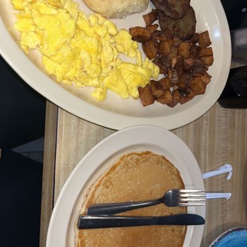 Native Cafe - breakfast sampler - American Near Me - Gulf Breeze, Florida