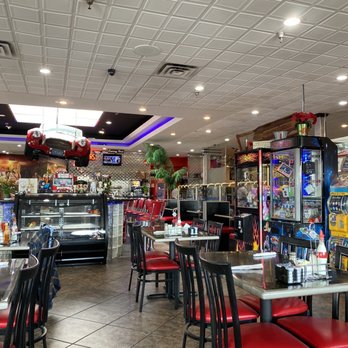 Juke Box Diner - Indoor dining area - Diners Near Me - Manassas, Virginia Juke Box Diner - Indoor dining area - Diners Near Me - Manassas, Virginia